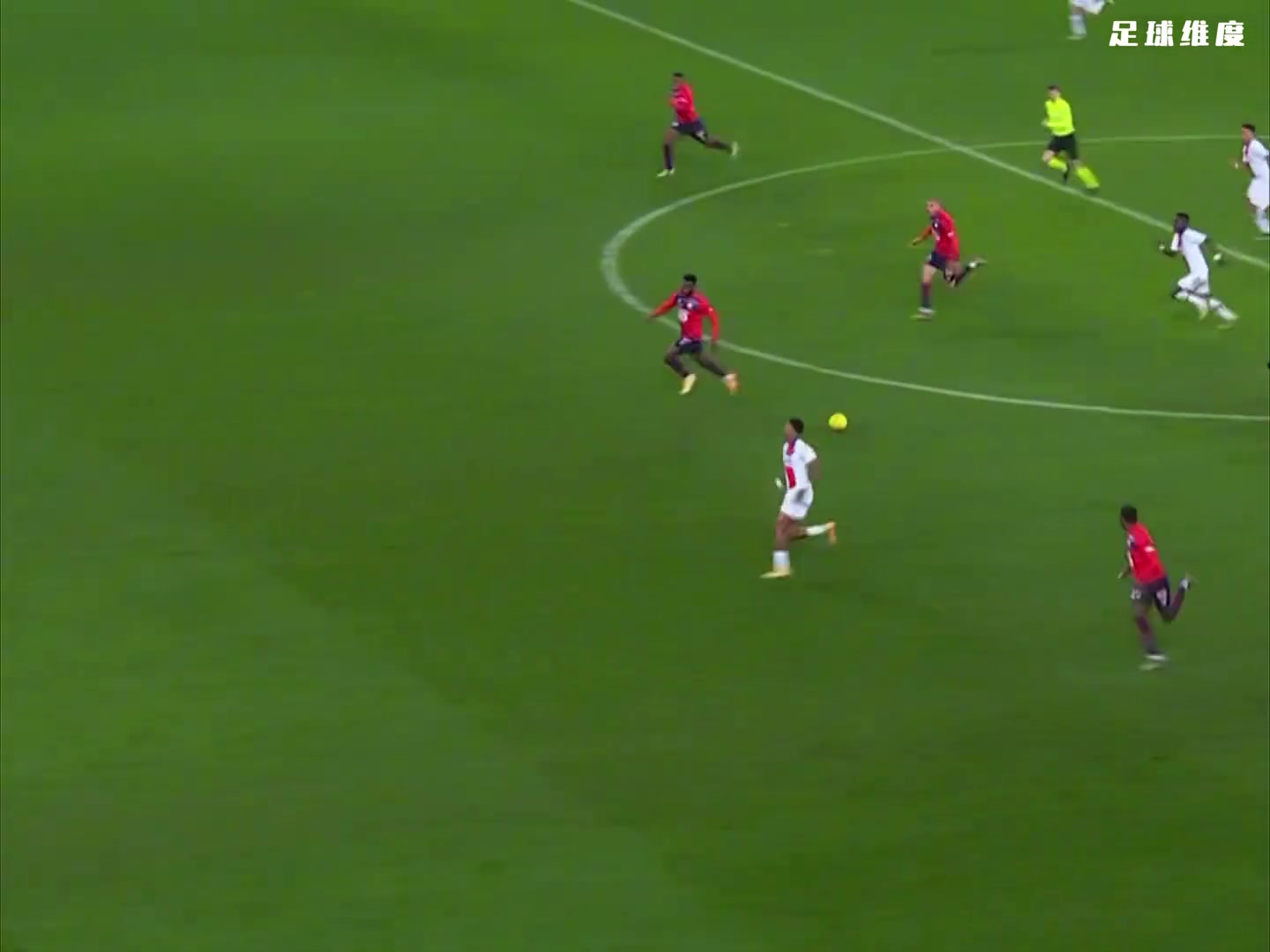 足壇鏟留球的藝術(shù)誰(shuí)是你心中最強(qiáng)