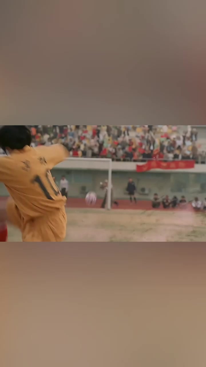 太絕了原來(lái)少林足球里的名場(chǎng)面都是真的星爺果然沒騙我們