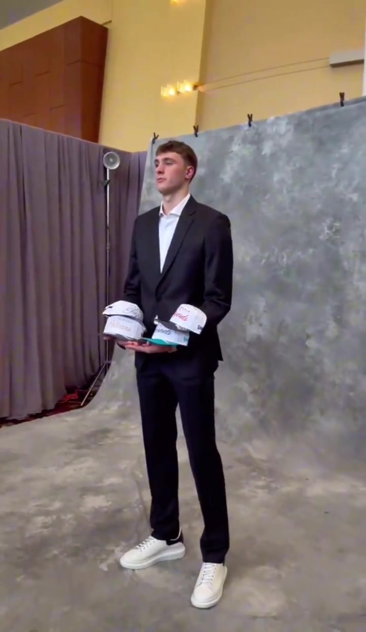 半路殺出獨(dú)行俠弗拉格手拿爵巫蜂鶘帽子 結(jié)果四隊全部落空