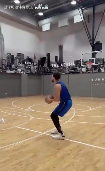 賞心悅目啊克萊的投籃訓(xùn)練真是太舒服了