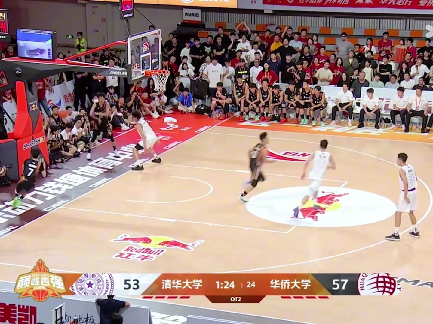 昨天華大對陣清華時 這個底線球發(fā)球戰(zhàn)術給清華都整懵了啊