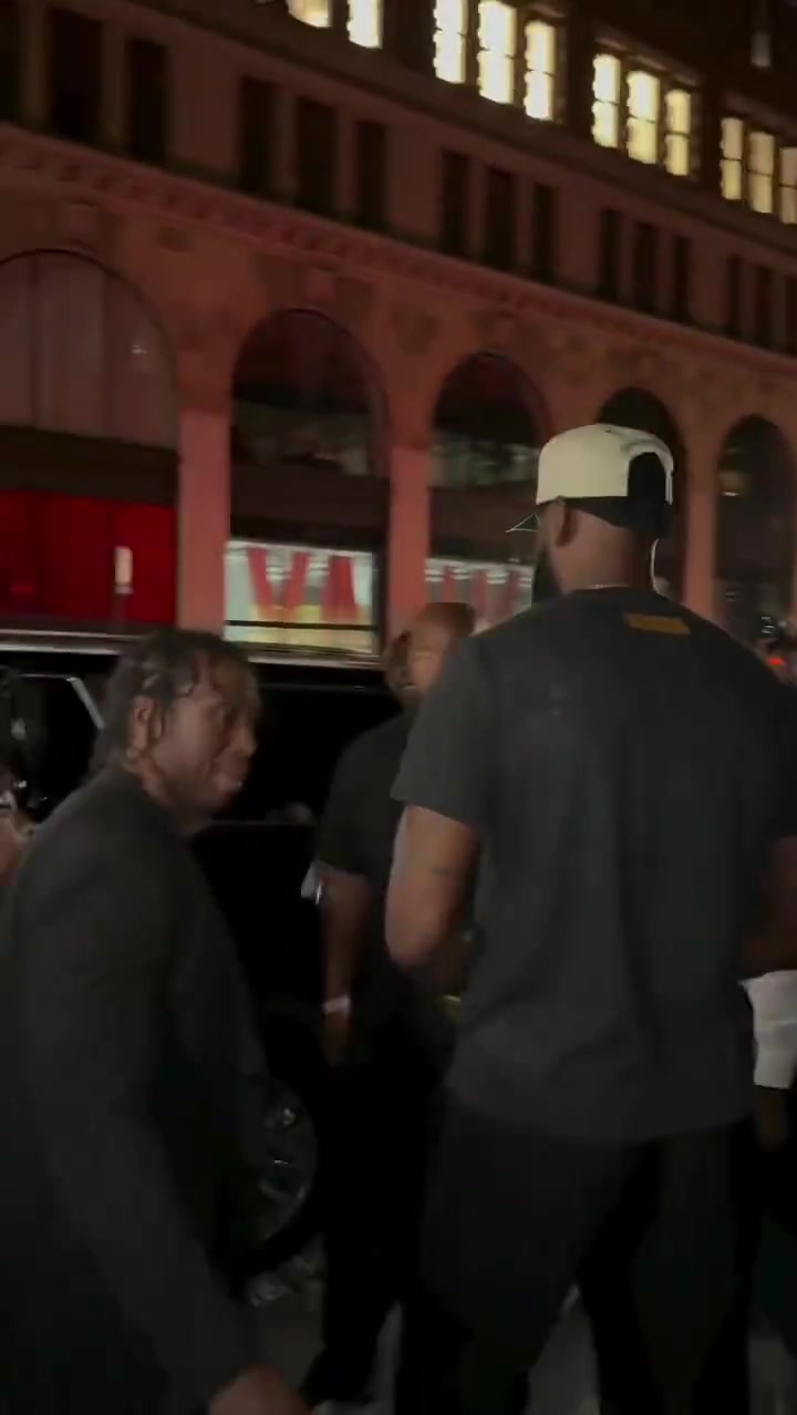 老詹怎么說詹姆斯和杜蘭特一同參加活動(dòng) 后者被交易到火箭