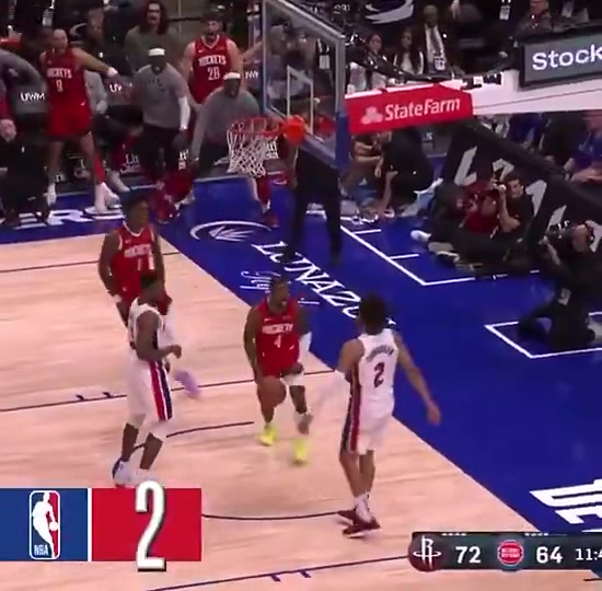 天賦確實炸裂杰倫-格林上賽季殘暴隔扣康寧漢姆被評為賽季第二佳暴扣