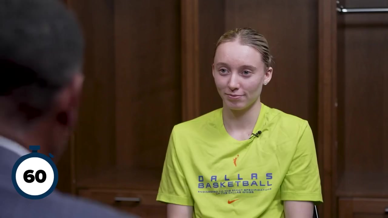 金發(fā)碧眼佩奇快問快答環(huán)節(jié)選秀后獎勵了自己一個美好的夜晚