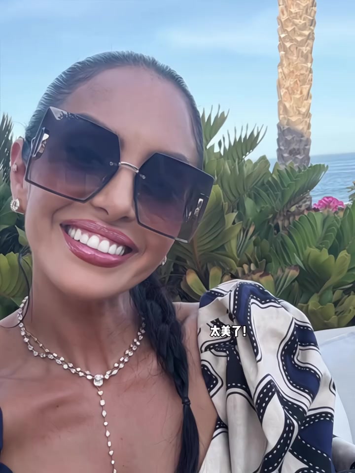 嫂子還是那么美啊科比遺孀瓦妮莎帶著女孩們一起來(lái)墨西哥度假