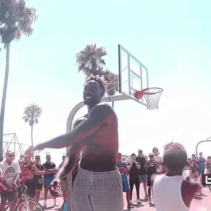 國外這么評價(jià)霍華德比肩LBJ的身體卻不及他1的球商