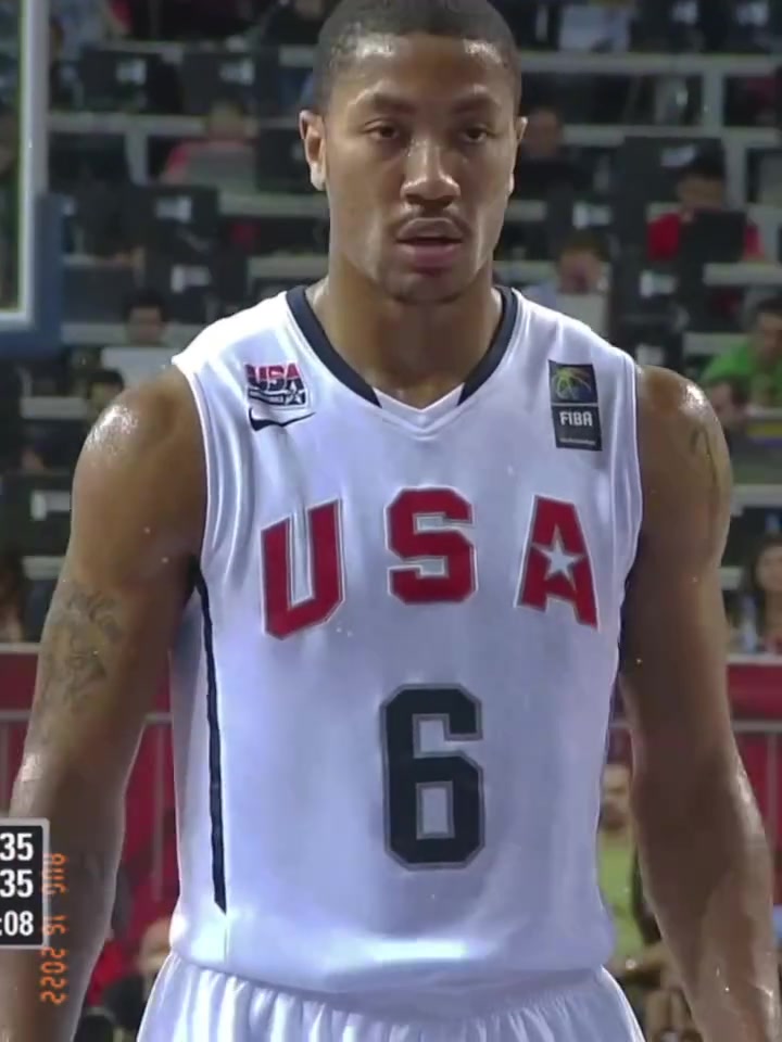 來(lái)來(lái)來(lái)說出比這三人還猛的后場(chǎng)組合