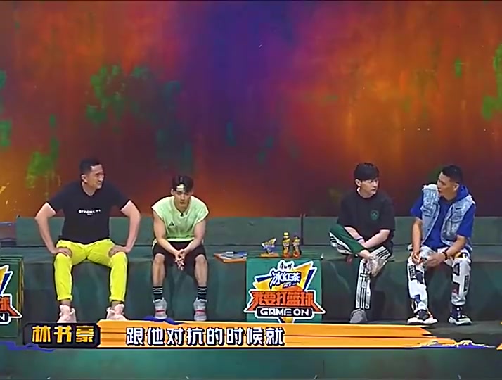 連手掌都有肌肉林書(shū)豪曾談?wù)材匪棺儜B(tài)級(jí)身體實(shí)在沒(méi)法比