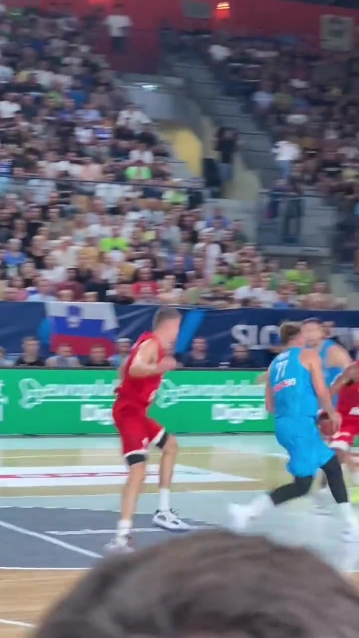 東契奇動作很慢但是就是防不住你能怎么辦呢