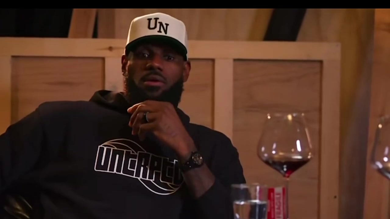 詹姆斯此前大家都為波什犧牲鳴不平 但你們問過他嗎 他是自愿的