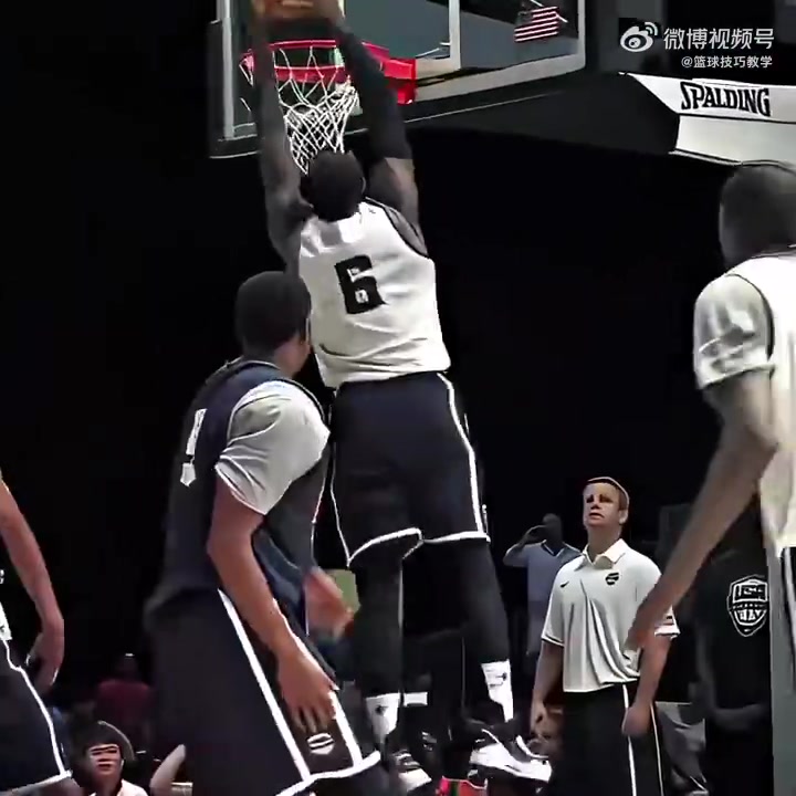 詹杜科都在12年美國男籃這個隊內(nèi)訓(xùn)練簡直就是全明星賽啊