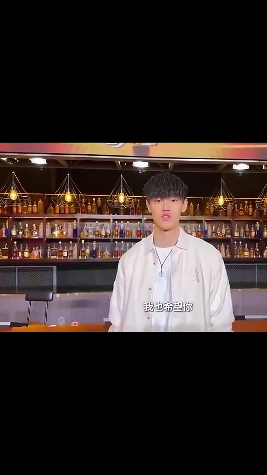 加盟籃網(wǎng)咯曾凡博此前祝福楊瀚森恭喜你完成夢(mèng)想為你開心