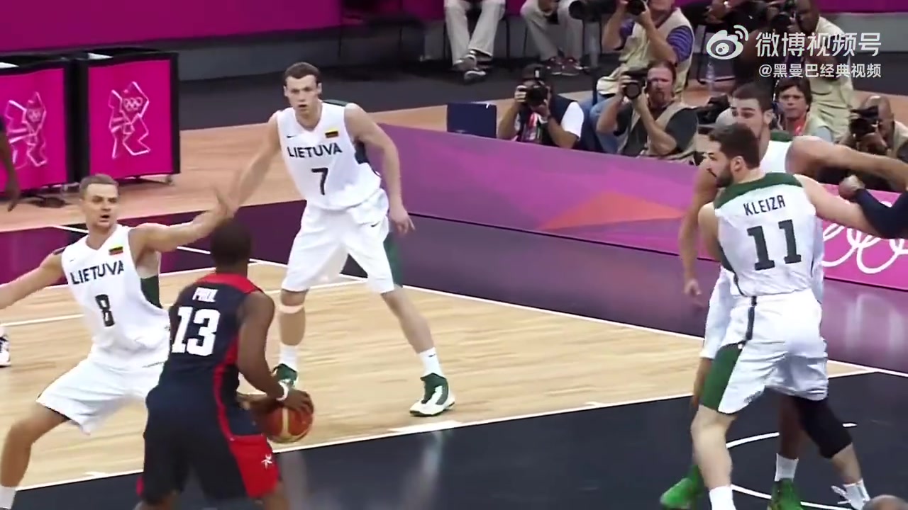 哪怕是在FIBA賽場保羅這技術(shù)也是大殺器的存在