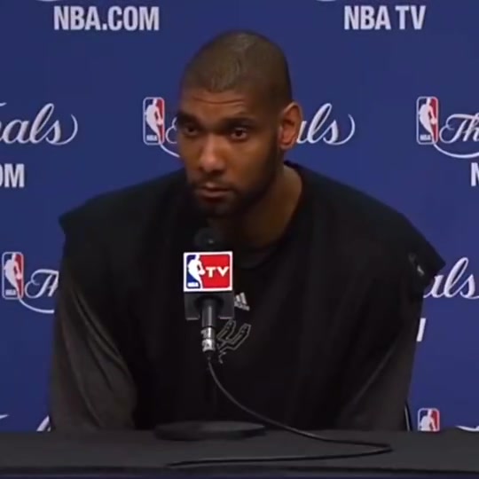 鄧肯07年總決賽采訪我們用5個人來防詹姆斯他是世界上最好的球員