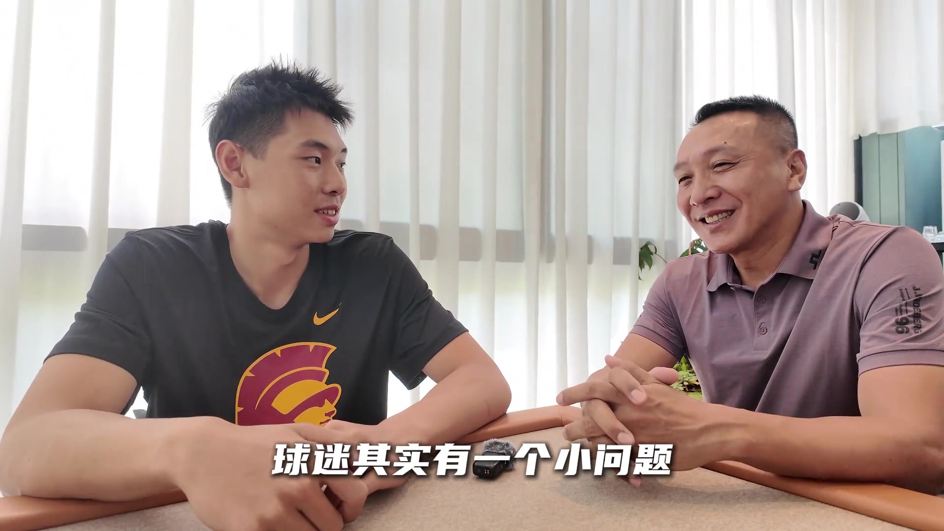 大家來(lái)猜一下小崔下賽季在廣東會(huì)穿幾號(hào)球衣