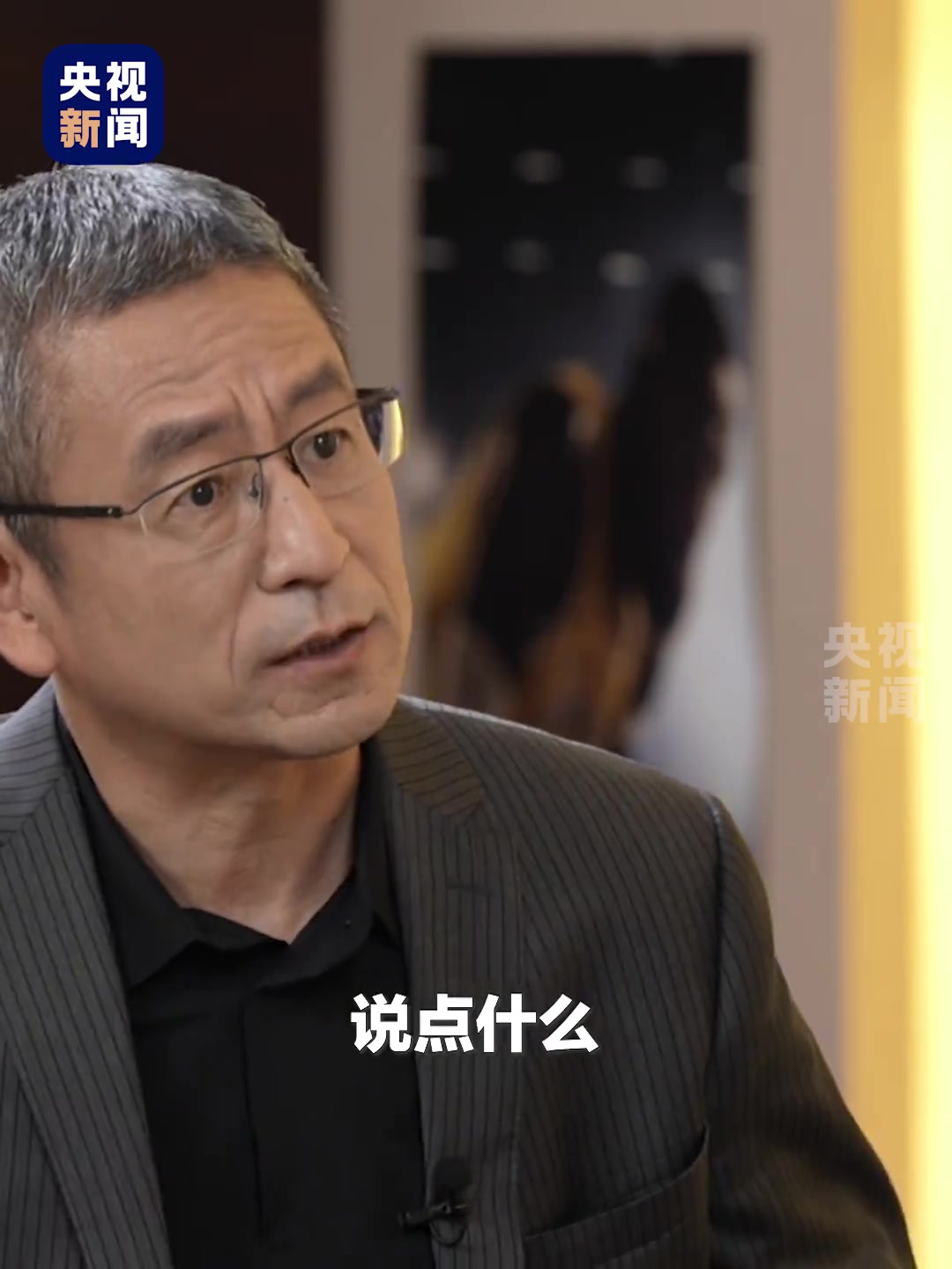 詹姆斯寄語(yǔ)中國(guó)青少年 籃球是一項(xiàng)全世界最美妙的運(yùn)動(dòng)