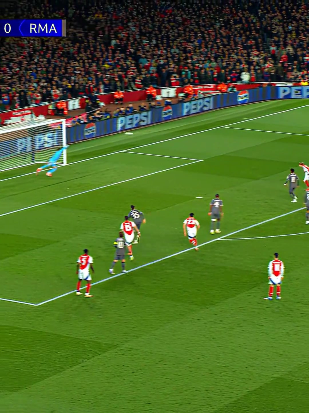 阿森納球迷裝帥好難還好他是真的帥