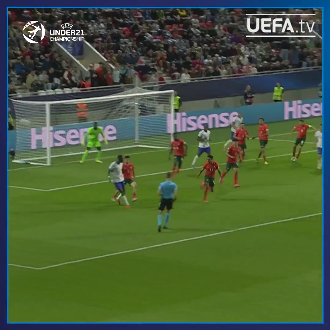 熱刺天才奧多伯特歐青賽高光20 歲飛翼光速回防搶斷燃爆全場(chǎng)