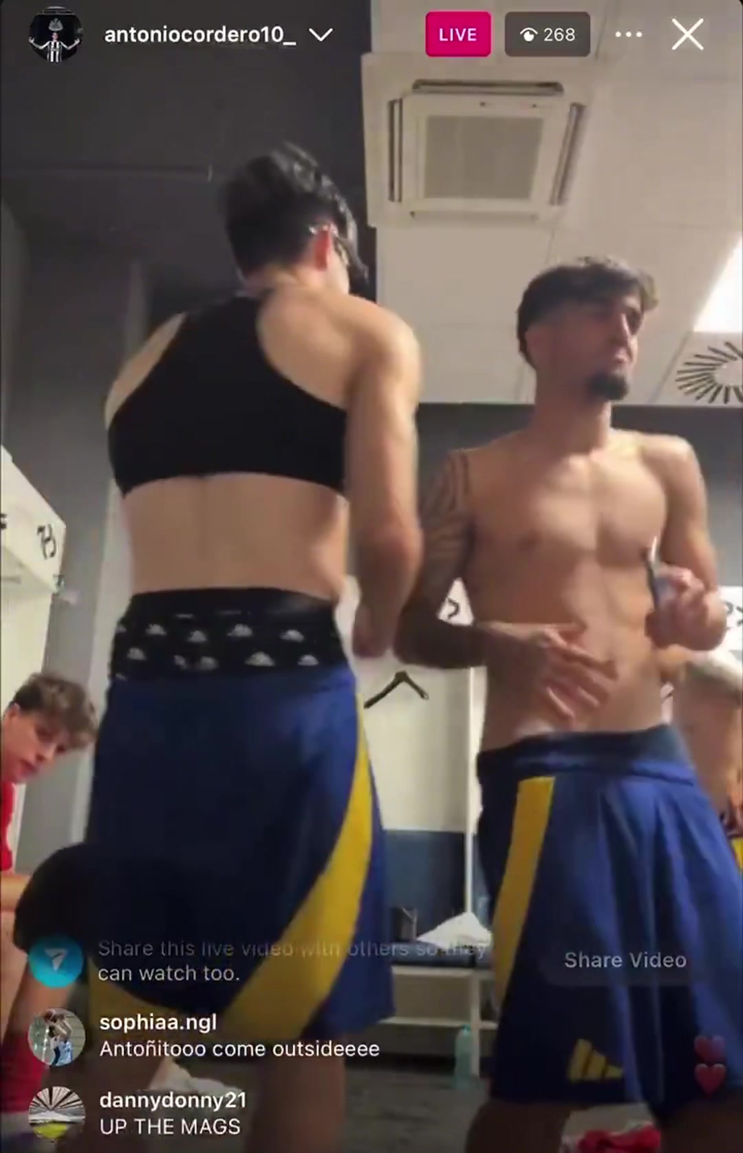 都在模仿他亞馬爾對(duì)西班牙年輕足球運(yùn)動(dòng)員的影響是驚人的