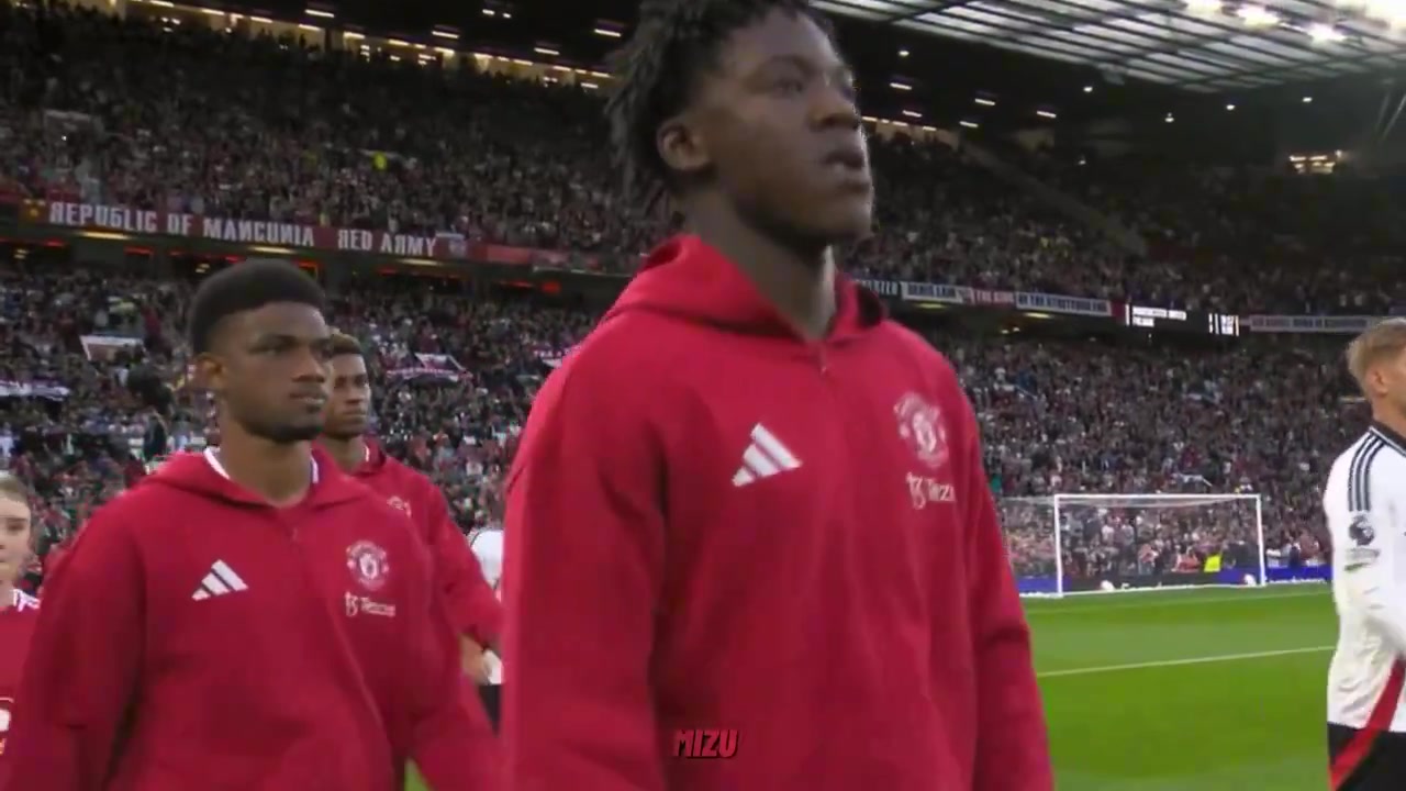 曼聯(lián)青訓(xùn)近幾年最好的中場(chǎng)球員曾被稱為下一個(gè)斯科爾斯