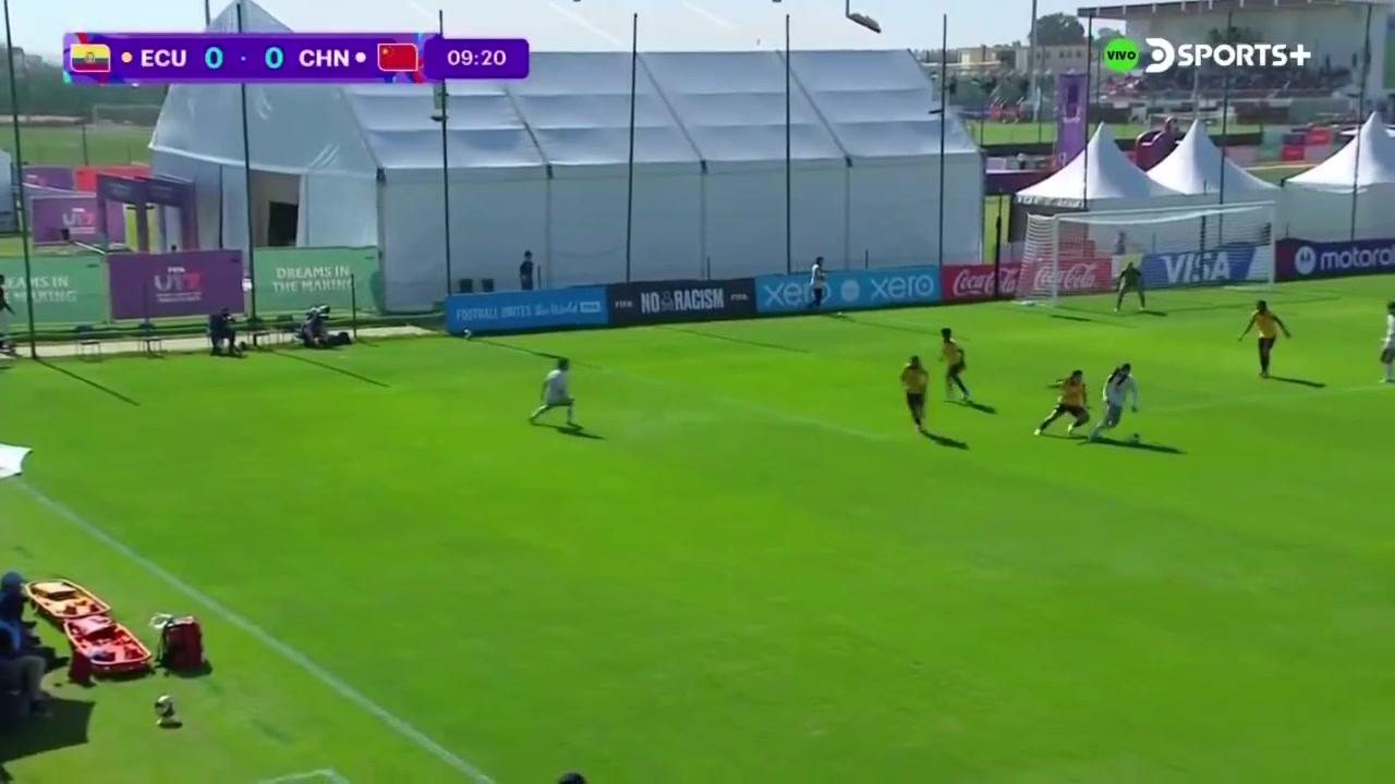 讓厄瓜多爾解說(shuō)驚呼大叫周欣怡超級(jí)世界波破門(mén)U17中國(guó)女足1-0