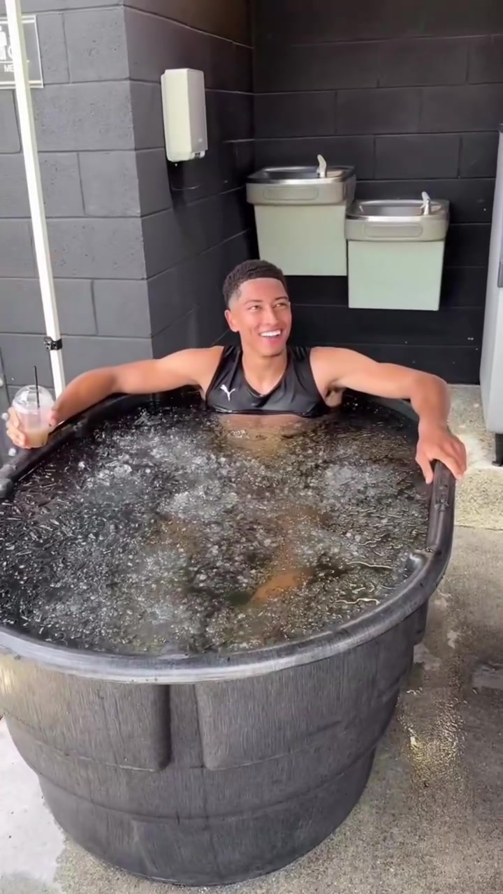 看著都酸爽運動后緩解疲勞的冰水浴你平常會這么做嗎