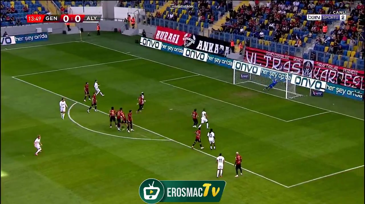 帥炸哈吉之子伊阿尼斯任意球破門虎父無犬子