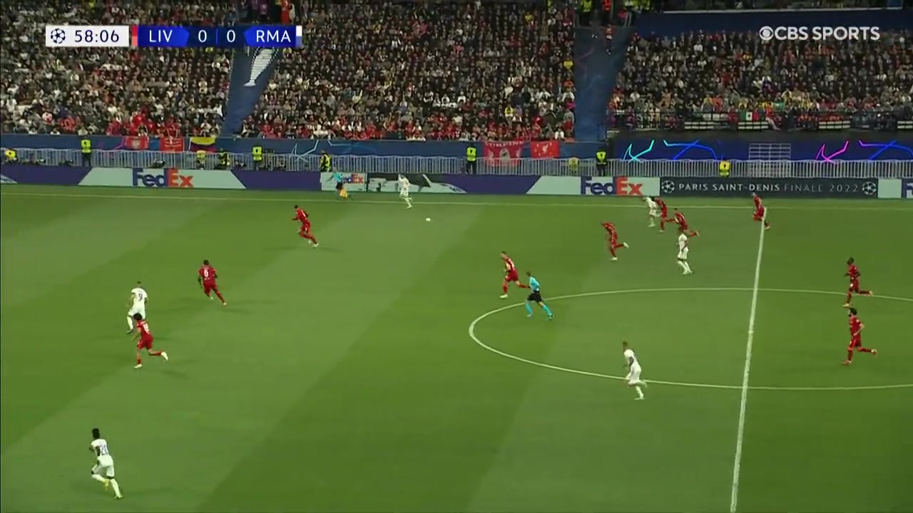 阿諾德夢想加盟皇馬利物浦球迷歐足聯(lián)應(yīng)該調(diào)查這個進球