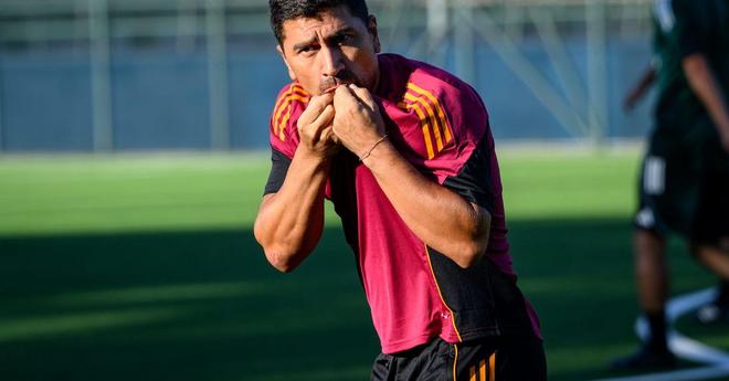 皮薩羅：羅馬首要目標是歐冠資格，但再買幾個人他們能爭冠