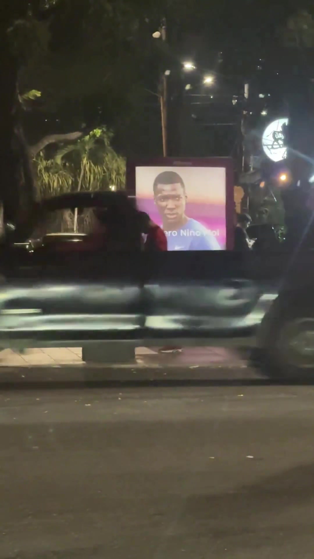 已是厄瓜多爾的代表人物厄瓜多爾到處都有凱塞多的海報(bào)