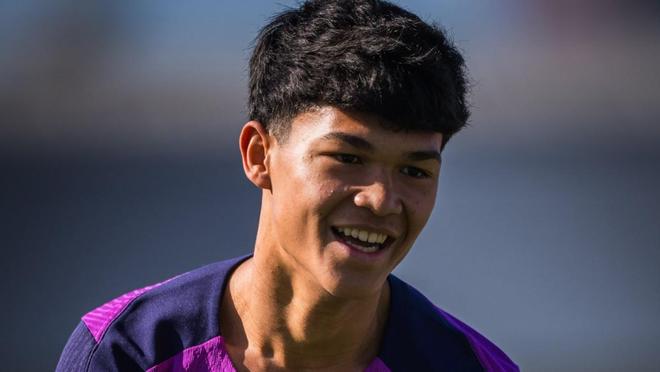 德羅：巴薩一線隊(duì)首秀是獨(dú)一無二的時(shí)刻，是我一直以來的目標(biāo)