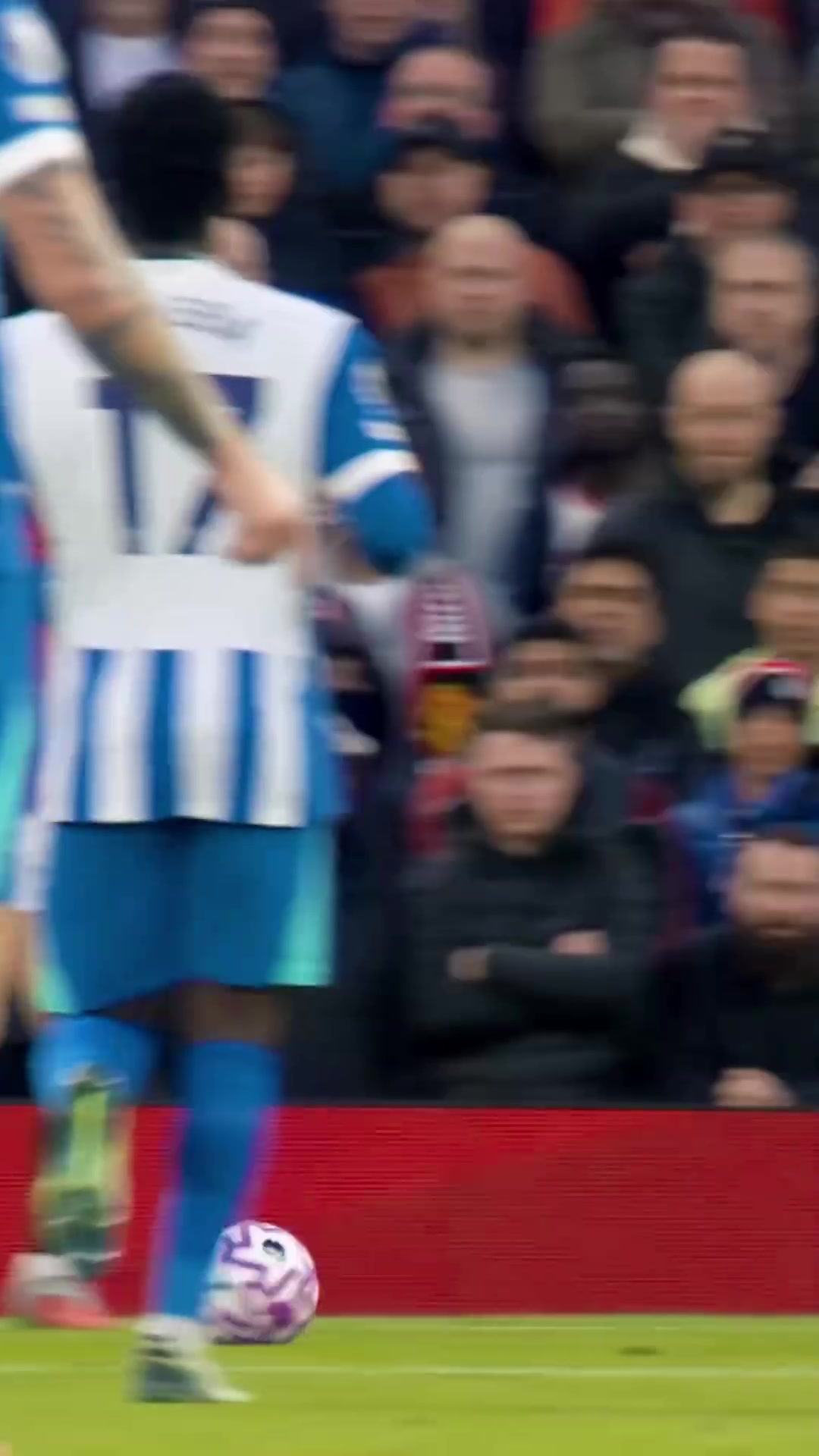 持續(xù)精彩表現(xiàn)用一個詞評價拉門斯十月的表現(xiàn)____