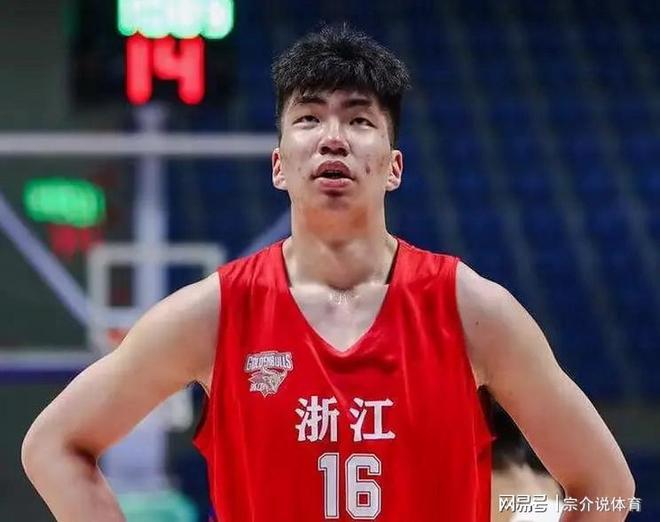 CBA超級中鋒海外聯(lián)賽被召回，必須打全運會，得0分面臨被淘汰