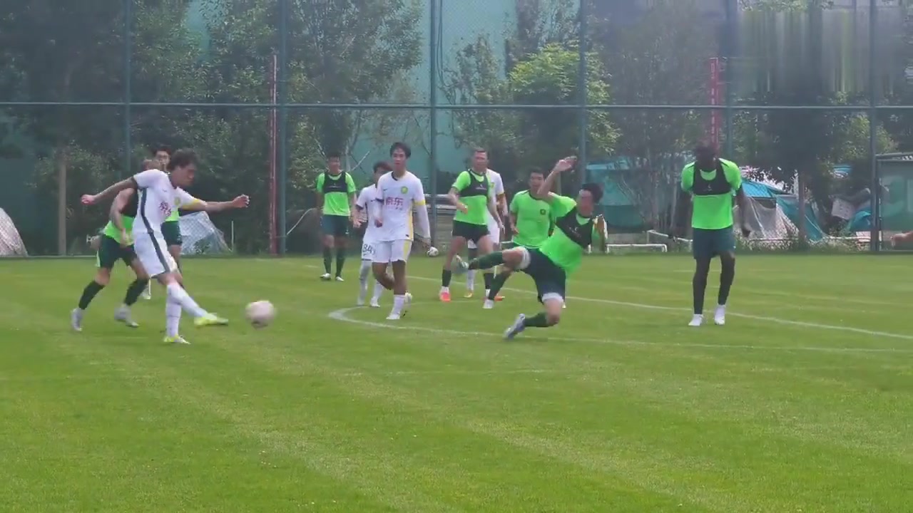 初生牛犢國安U21小將李澤生在對陣一線隊比賽中梅開二度