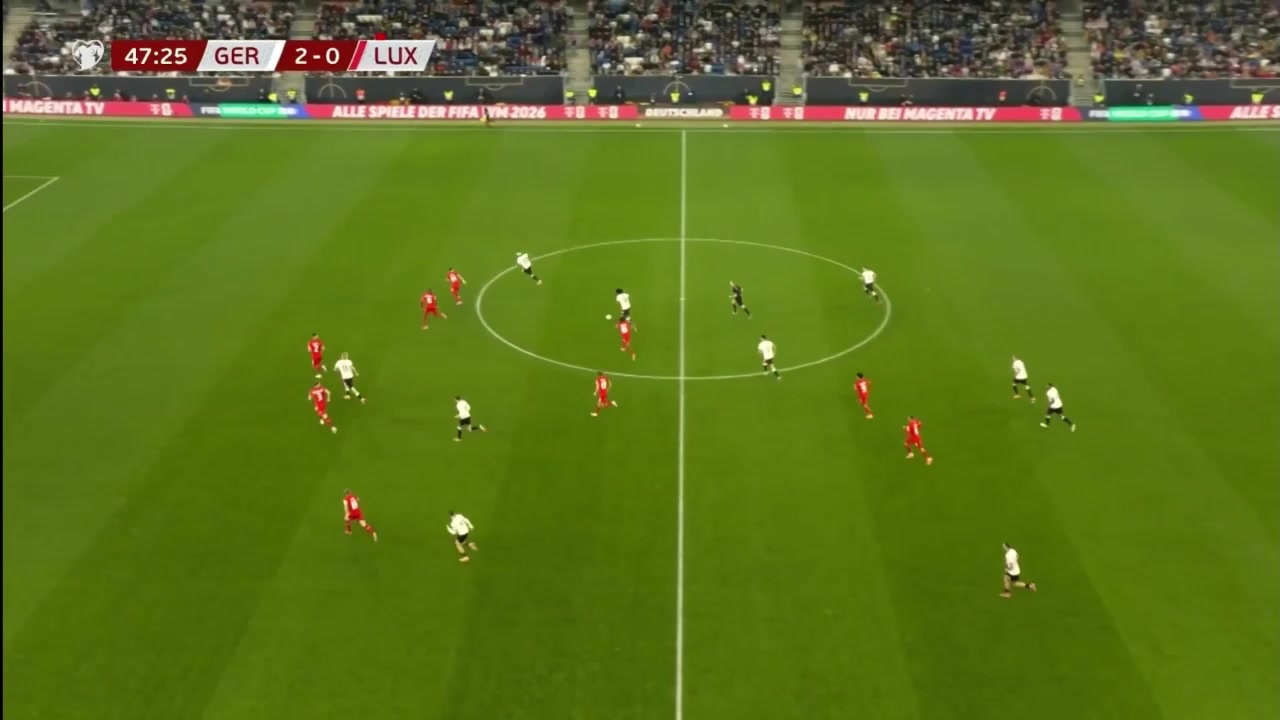 阿德耶米送直塞格納布里前插爆射得手德國3-0領先盧森堡