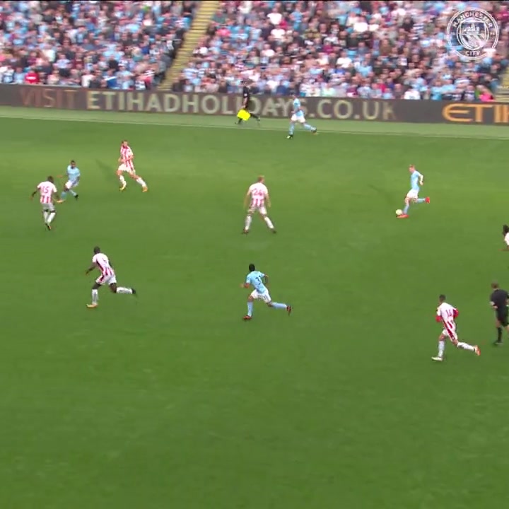 德布勞內(nèi)這腳傳球讓你看了直接爆粗