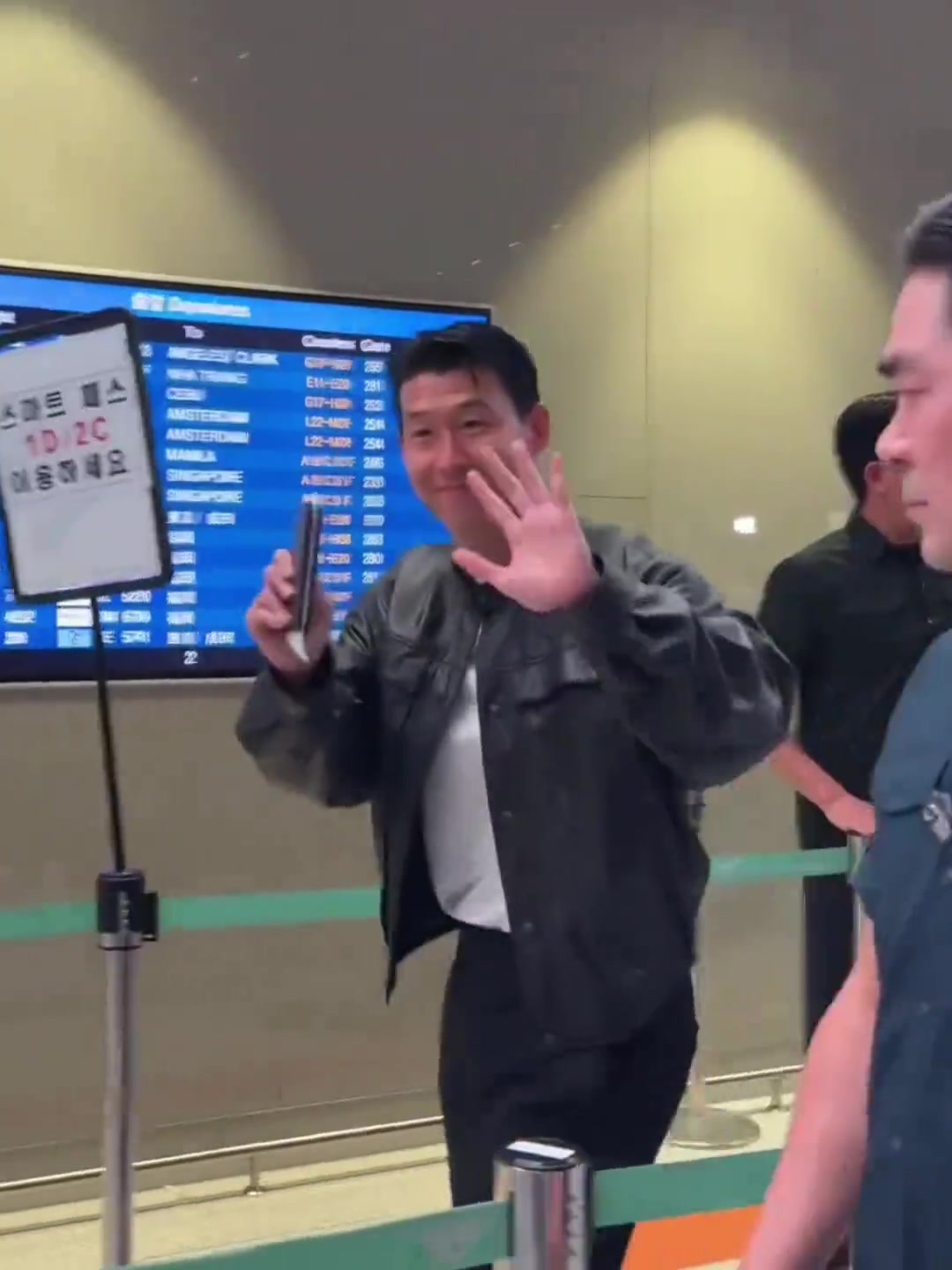 即將加盟洛杉磯FC孫興慜啟程前往美國