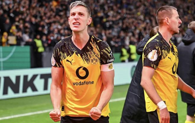 圖片報：為留下施洛特貝克，多特愿給他隊長袖標和更高的薪水