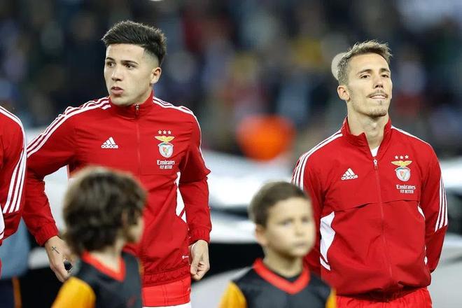 格里馬爾多：當(dāng)年本菲卡戰(zhàn)術(shù)圍繞恩佐設(shè)定，他離開是致命打擊