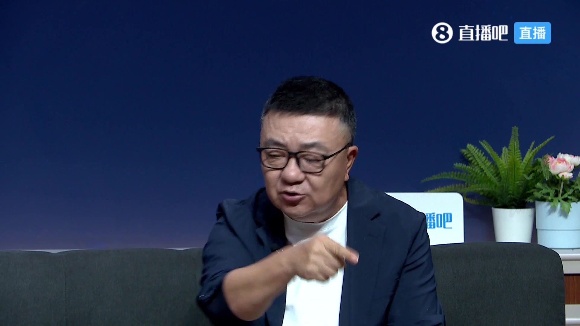 董路批久爾杰維奇下半場(chǎng)換人調(diào)整孩子死了奶媽來(lái)了