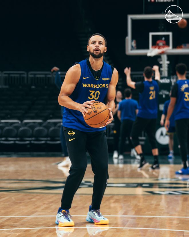 庫(kù)裡27+6難救主勇士不敵雄鹿，字母哥缺席羅林斯戰(zhàn)舊主32+8