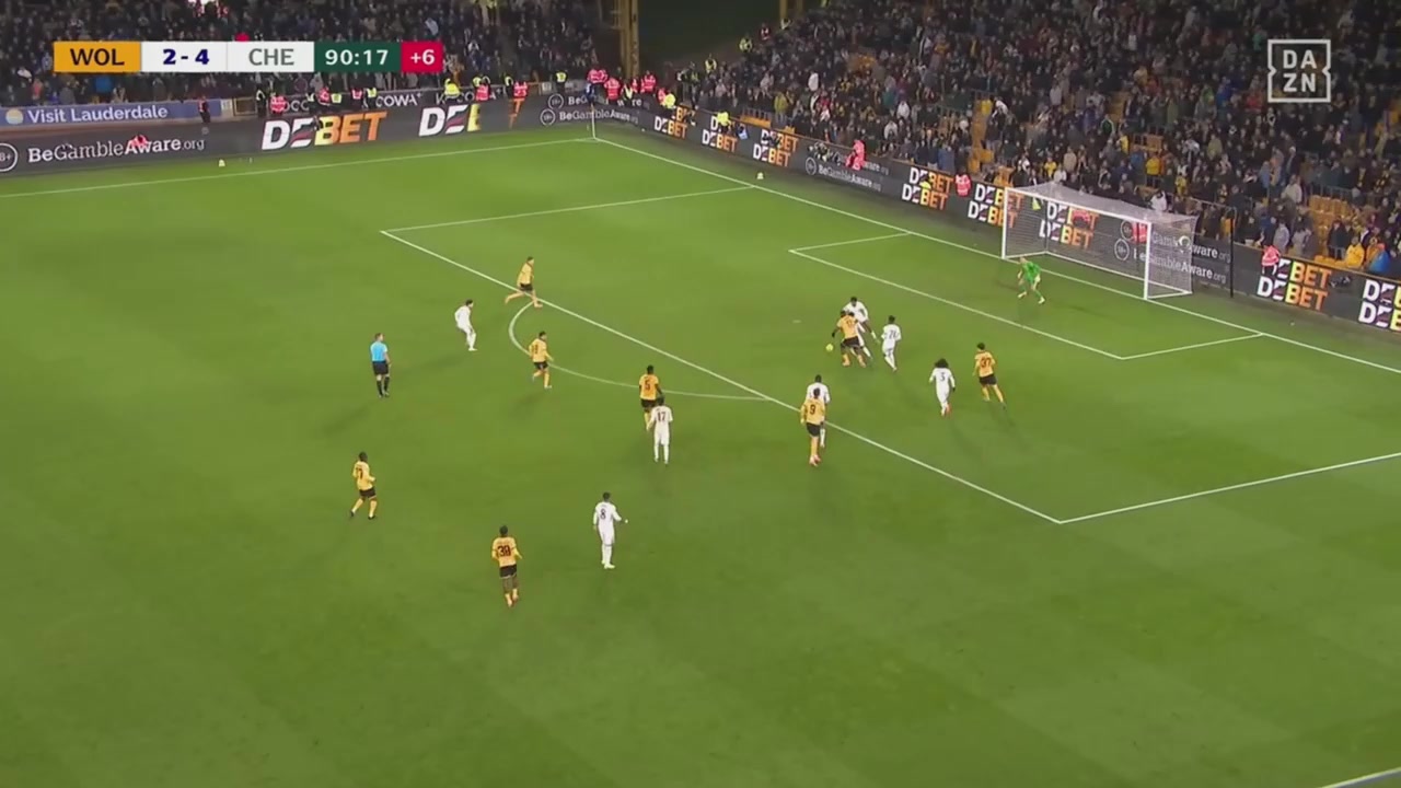 進球大戰(zhàn)阿格巴杜助攻沃爾費破門雙響狼隊3-4切爾西