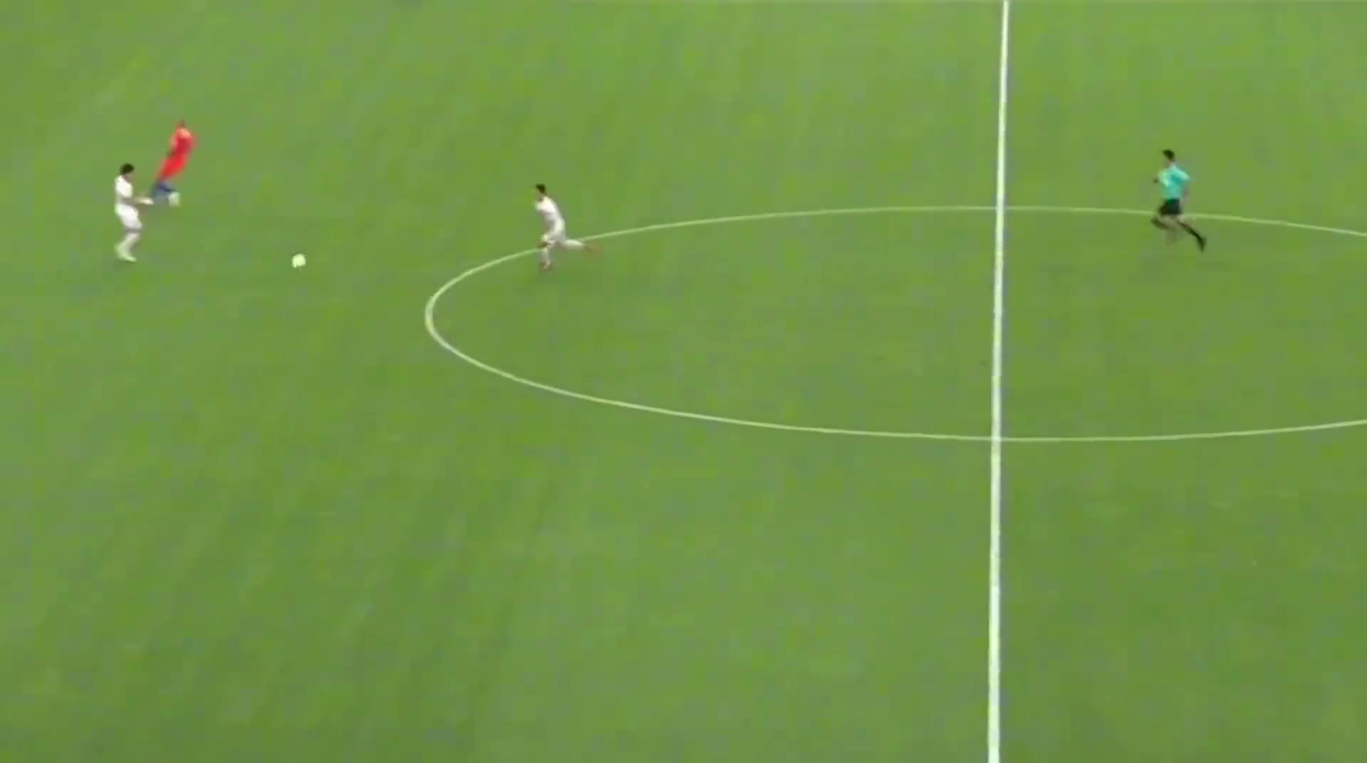 當(dāng)年王大雷麒麟臂在中超是獨(dú)一檔存在這招放歐洲足壇也很管用