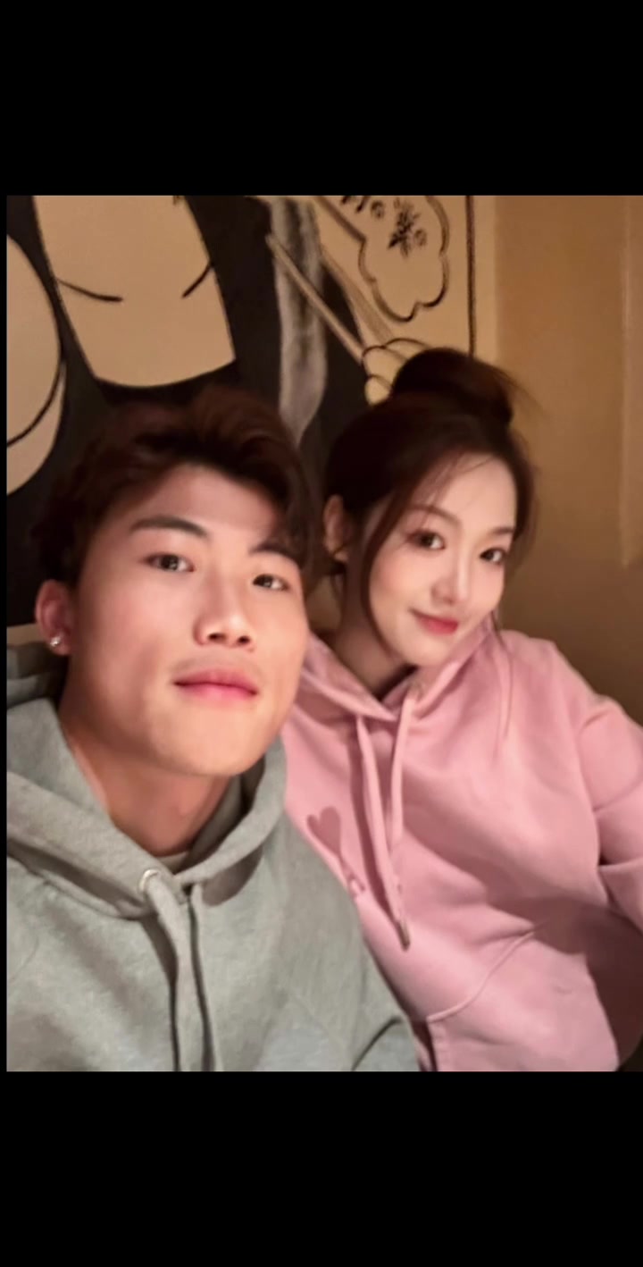 謝文能愛(ài)妻七夕快樂(lè) 希望屏幕面前的你早日遇到自己的Honey