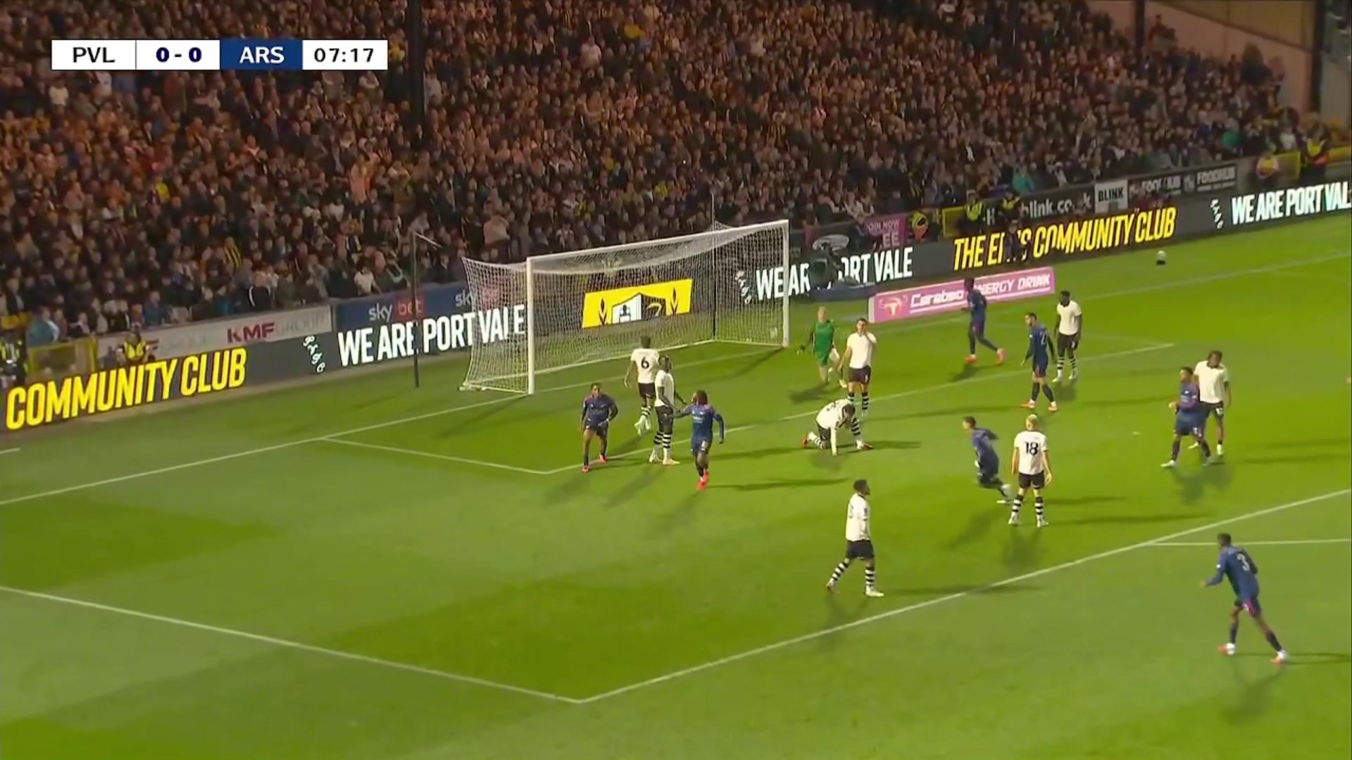 首球來了斯凱利腳后跟做球埃澤推射破門