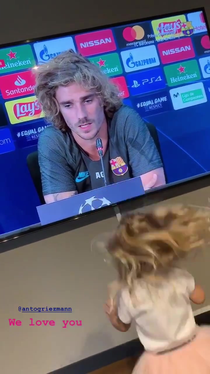 咋還鬼畜了呢名場面格里茲曼女兒看到爸爸上電視