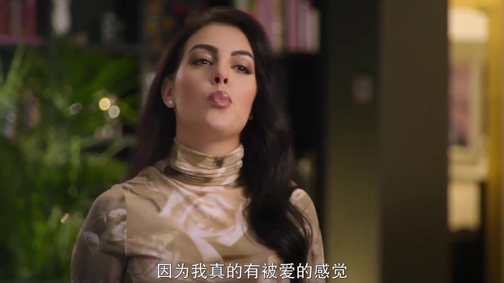 實(shí)現(xiàn)諾言喬治娜辦不辦婚禮沒有多重要C羅1000會(huì)辦