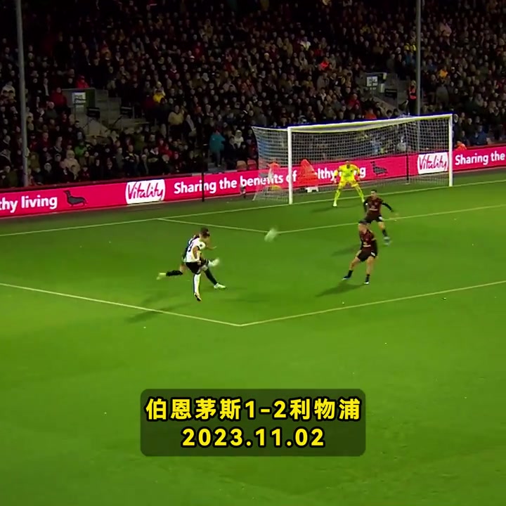 平地起驚雷努涅斯這粒進(jìn)球是否讓你想起了那個(gè)男人