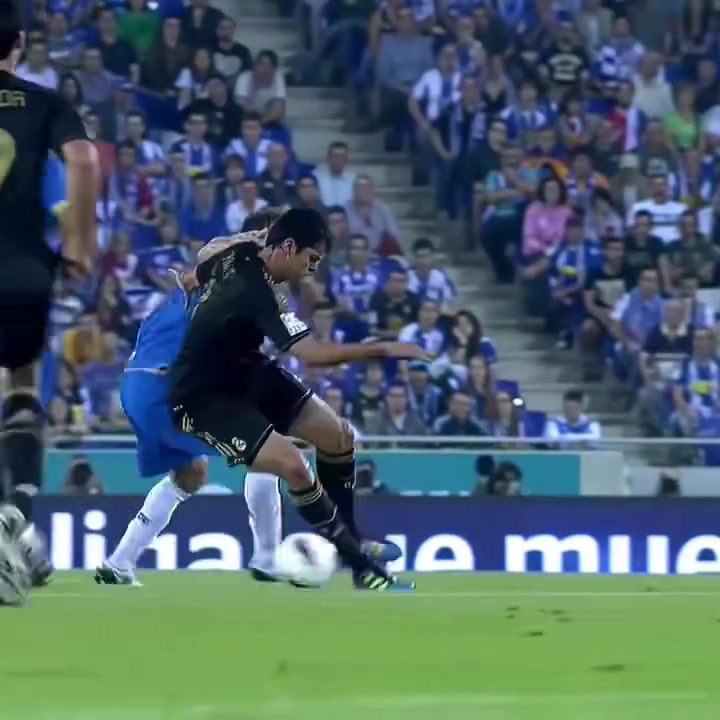 今天看到一個有趣的評論卡卡就像是三國時期的趙云又帥又能打