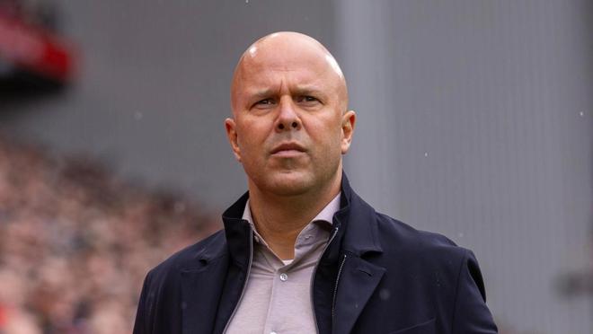 斯洛特執(zhí)教利物浦歐冠10勝僅用13場(chǎng)，為英格蘭球隊(duì)主帥最快